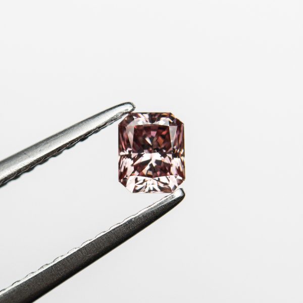 0.35ct 4.40x3.60x2.73mm GIA SI1 Fancy Deep Pink Cut Corner Rectangle Brilliant 24155-01 Discount