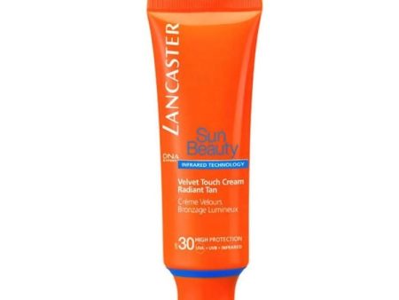 Lancaster - Sun Beauty - Infrared Technology - Velvet Touch Cream Radiant Tan - Crème Velours Bronzage Lumineux - SPF 30 Supply