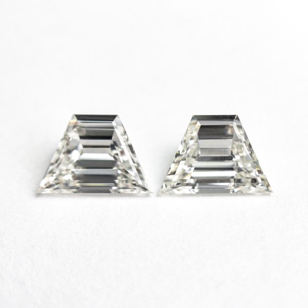 1.02cttw 2pc 6.75x4.61x2.29mm 6.81x4.64x2.38mm VVS G-H Trapezoid Step Cut Matching Pair 25530-01 on Sale