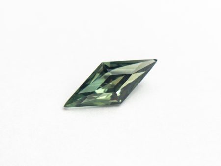 0.45ct 8.77x3.80x2.75mm Lozenge Step Cut Sapphire 25197-02 Fashion