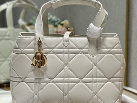 Envy Hold - Chanel Bags - 007 Sale